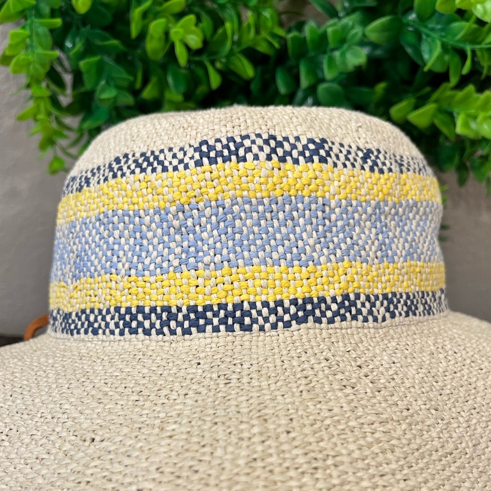 J. MCLAUGHLIN STRAW WIDE BRIM SUN/SUMMER HAT - Picture 5 of 13